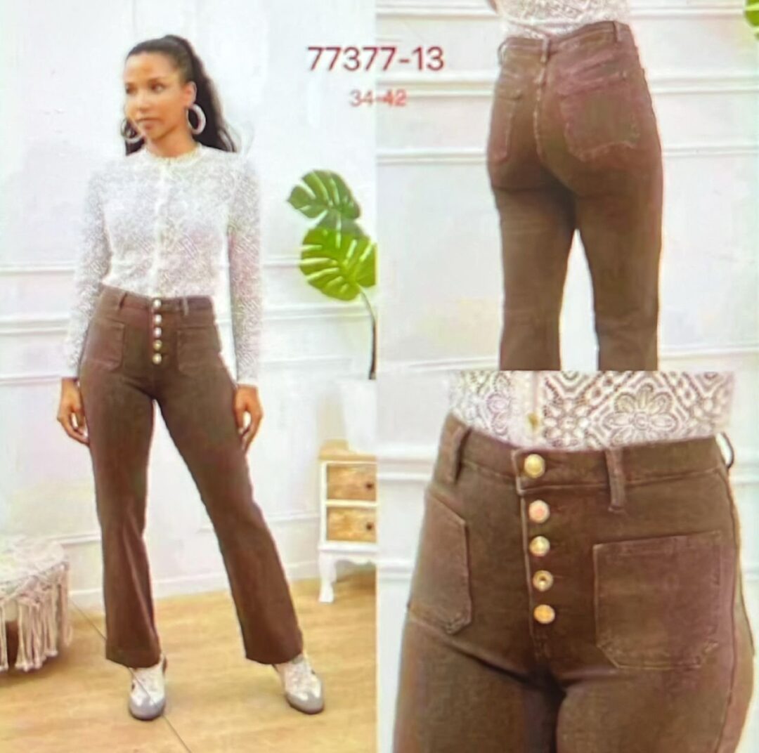 pantalón botones campana