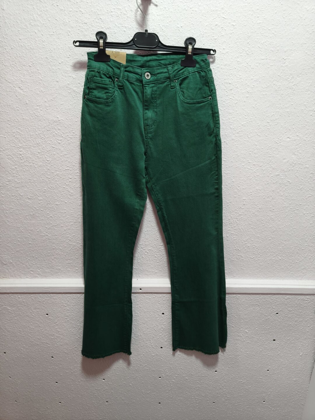 Pantalon verde hierba